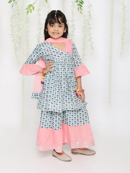 Girls Kurthi Set